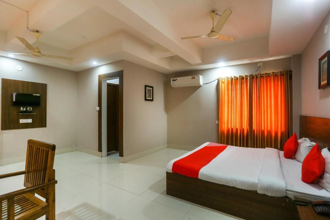Oyo 61586 Hotel Narmada Bhavan Puri Eksteriør bilde