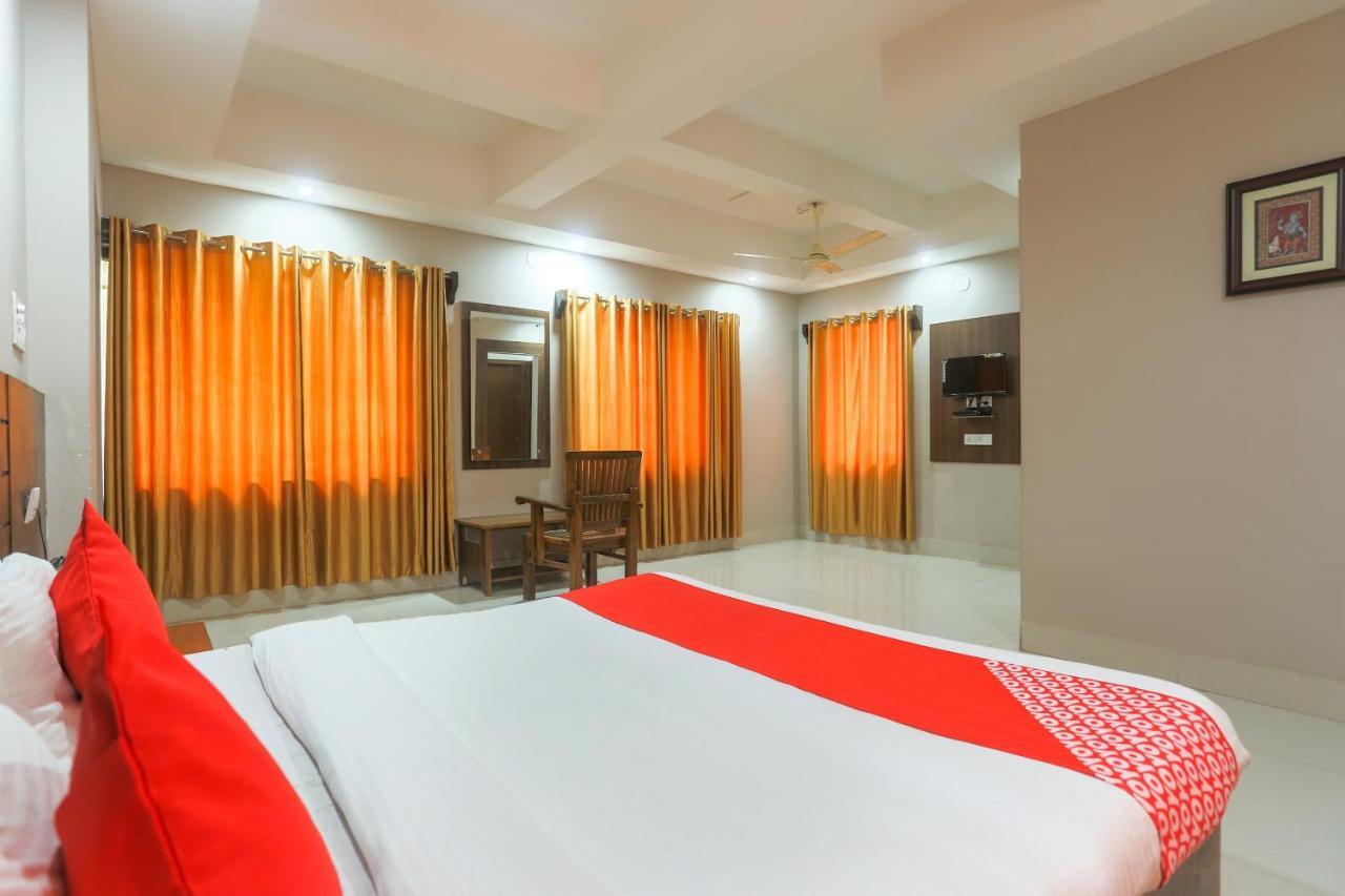 Oyo 61586 Hotel Narmada Bhavan Puri Eksteriør bilde