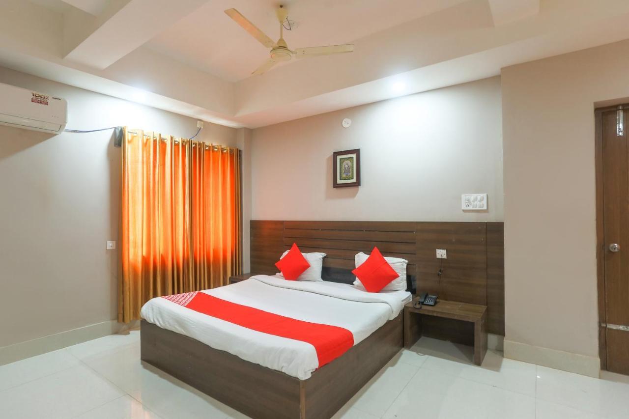 Oyo 61586 Hotel Narmada Bhavan Puri Eksteriør bilde