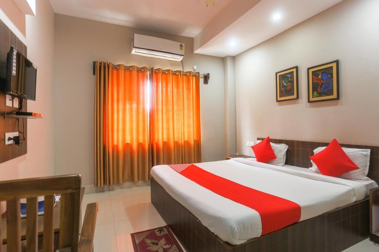 Oyo 61586 Hotel Narmada Bhavan Puri Eksteriør bilde