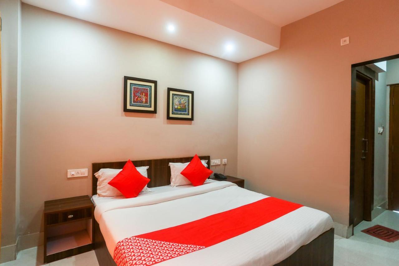 Oyo 61586 Hotel Narmada Bhavan Puri Eksteriør bilde