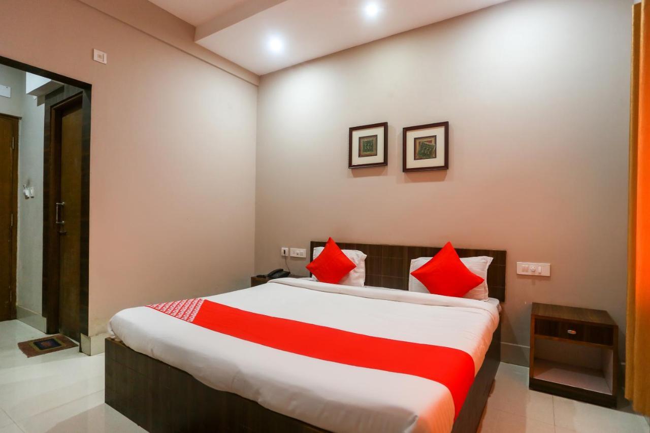 Oyo 61586 Hotel Narmada Bhavan Puri Eksteriør bilde