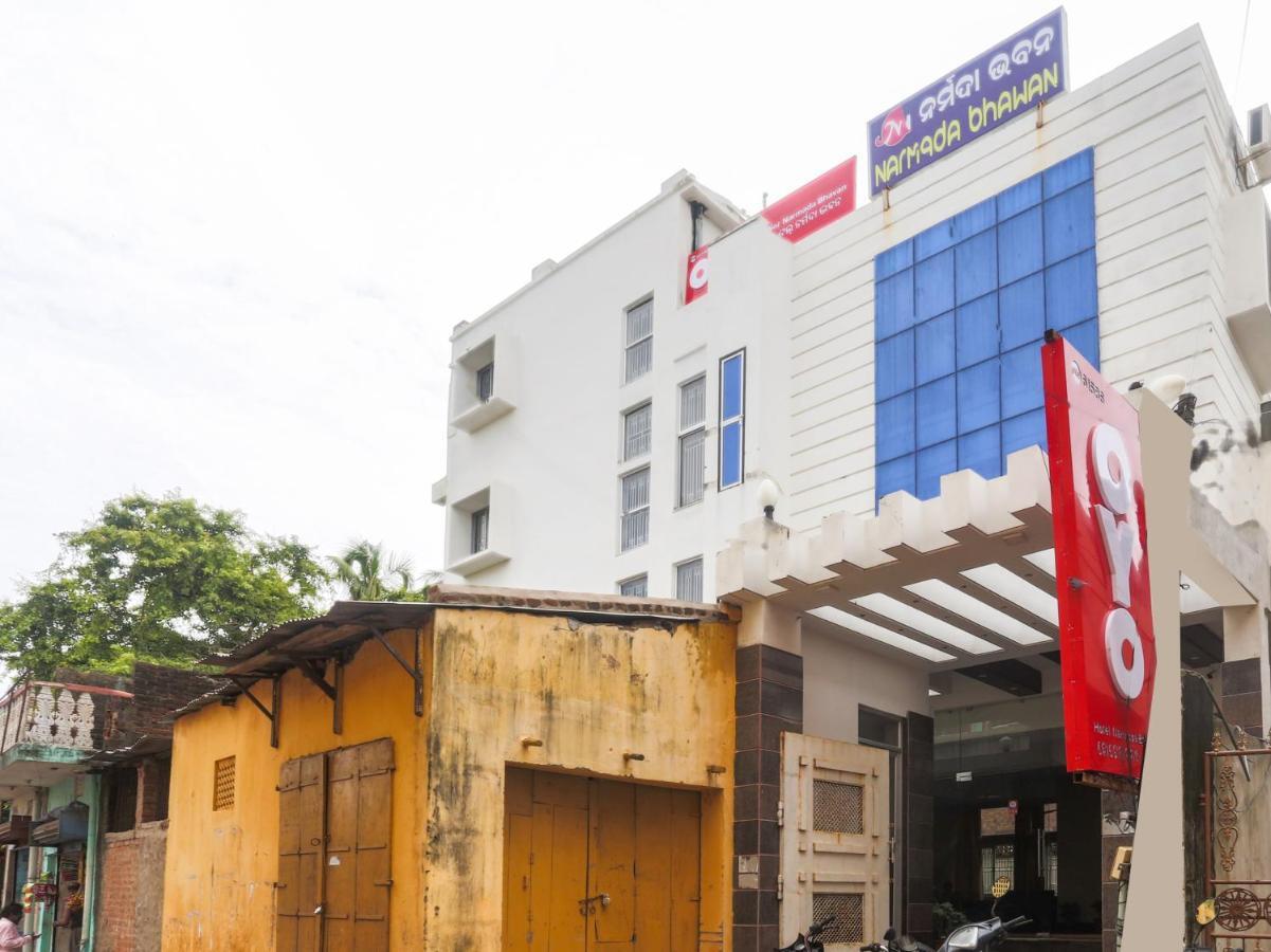 Oyo 61586 Hotel Narmada Bhavan Puri Eksteriør bilde
